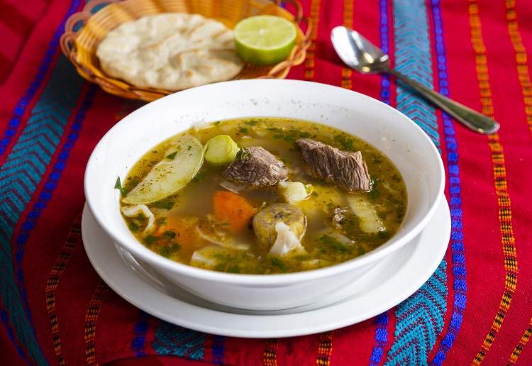 Sopa de res